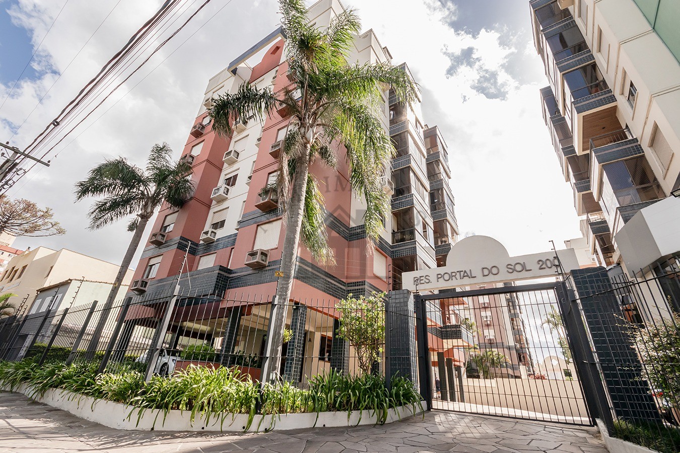 Apartamento 3 quartos para Venda no bairro Partenon em Porto Alegre
