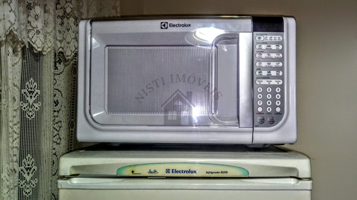 VENDE-SE APARTAMENTO VISTA MAR CENTRO CAPÃO DA CANOA