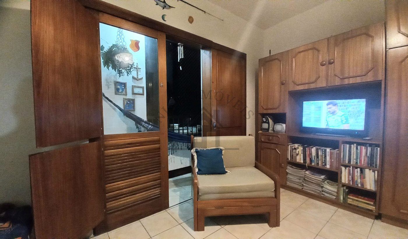 VENDE-SE APARTAMENTO VISTA MAR CENTRO CAPÃO DA CANOA