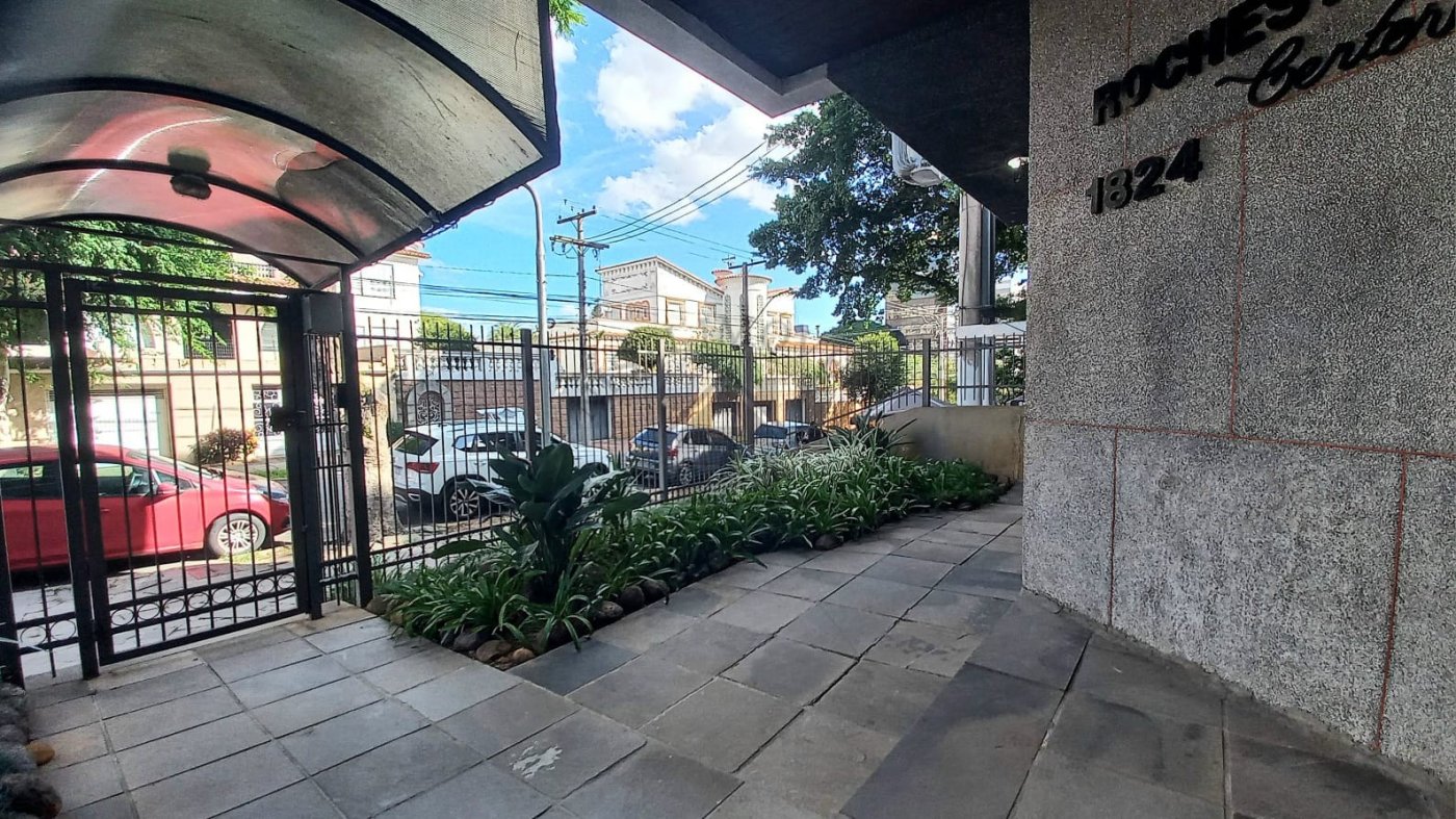 SALA COMERCIAL - BAIRRO NOBRE DE PORTO ALEGRE